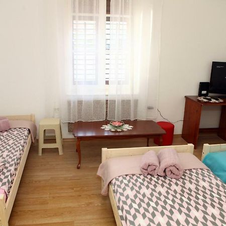 Apartma Grof Koper Exterior photo