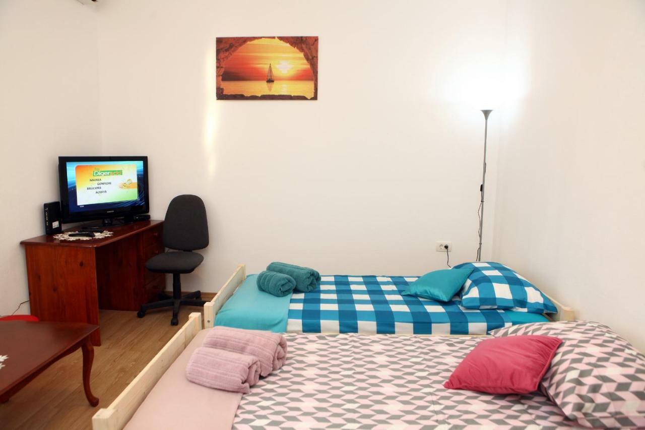 Apartma Grof Koper Exterior photo